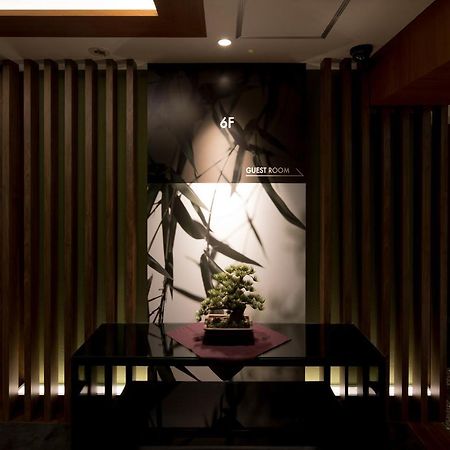 אוסקה Hotel Sen (Adults Only) מראה חיצוני תמונה