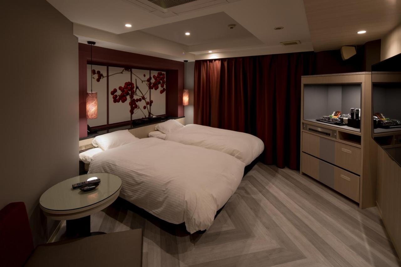 אוסקה Hotel Sen (Adults Only) מראה חיצוני תמונה